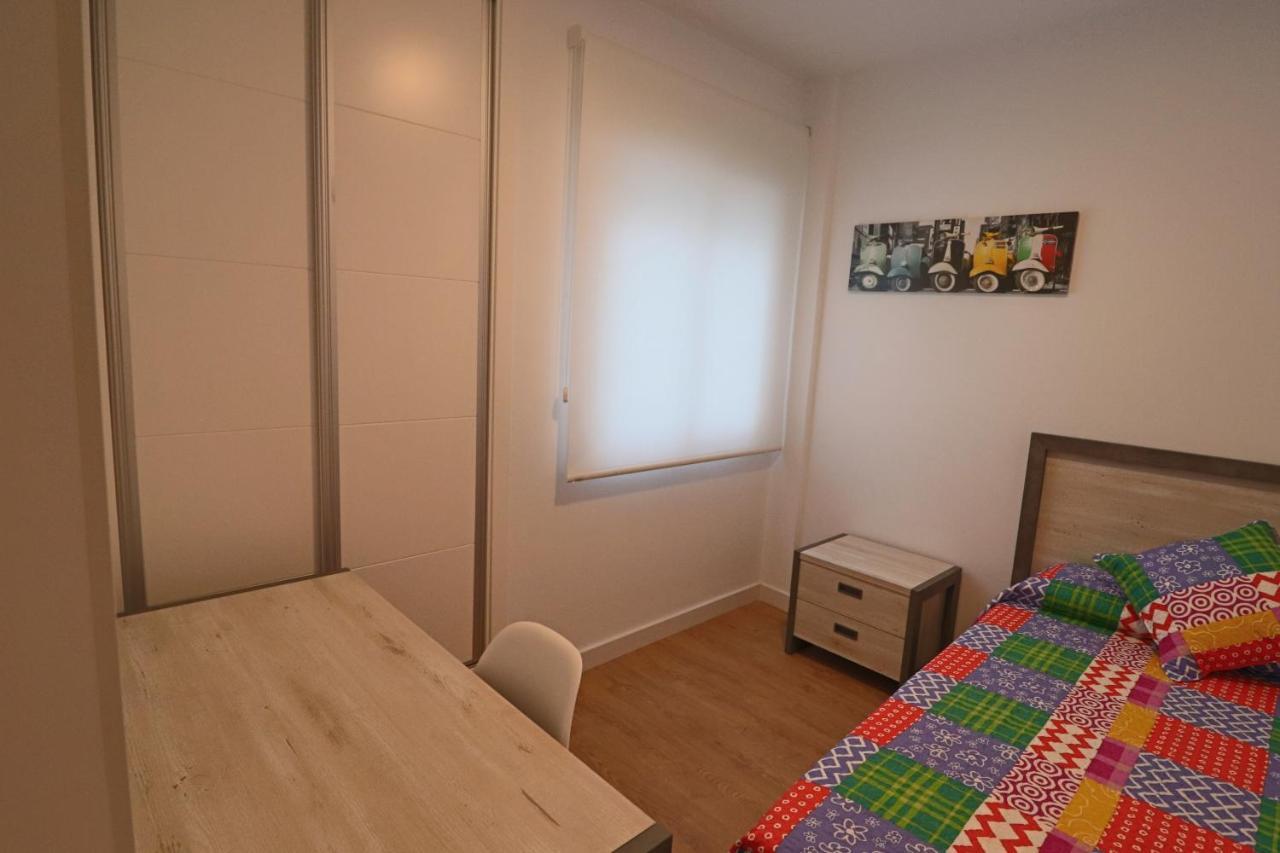 Poeta 2 Bedroom Apartment Fuengirola Ngoại thất bức ảnh
